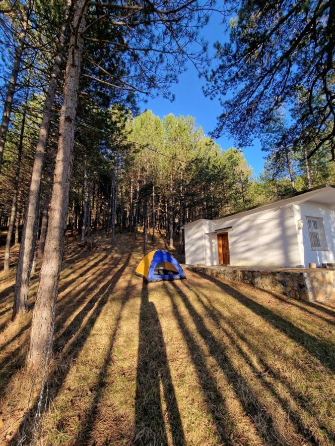 Bujtinat Skenderi Gjinar 2 Villa Стая снимка