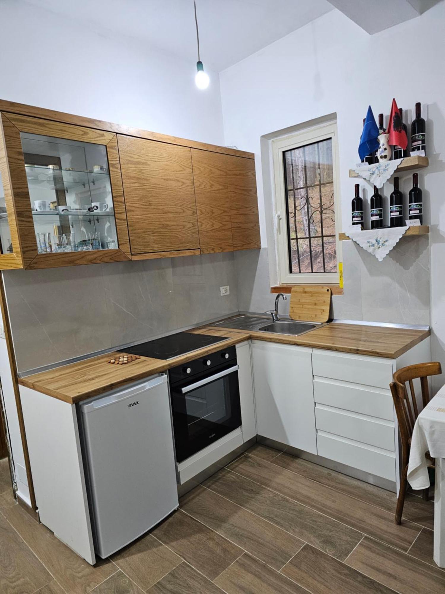 Bujtinat Skenderi Gjinar 2 Villa Екстериор снимка